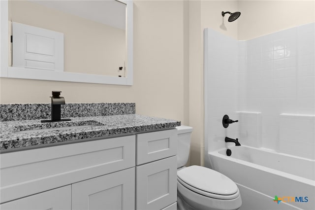 5224 Rose Garden Loop, Killeen, TX 76542 - bathroom with toilet, vanity, and shower / tub combination