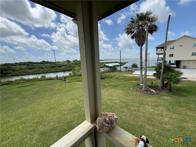 303 E Bay Ave, Seadrift, TX 77983 - photo 8