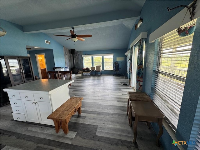 303 E Bay Ave, Seadrift, TX 77983 - photo 11