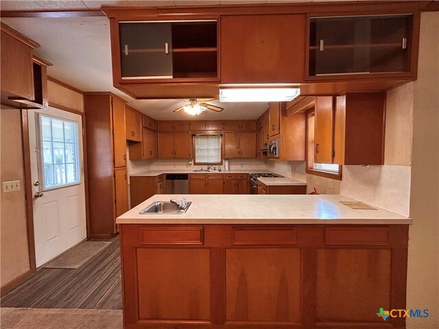 614 Apollo Dr, Edna, TX 77957 - photo 8