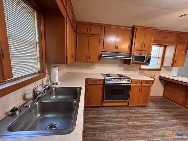 614 Apollo Dr, Edna, TX 77957 - photo 4