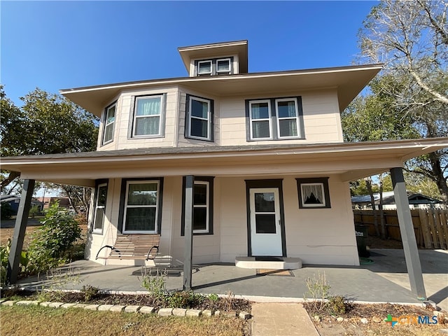 view of front of house with covered porch