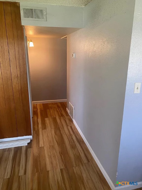 513 N San Marcos St, Seguin, TX 78155 - photo 16