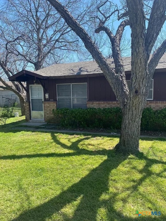 513 N San Marcos St, Seguin, TX 78155 - photo 5