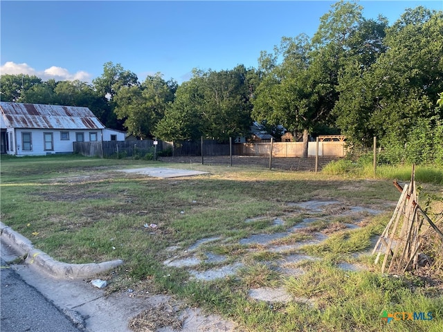 138 Elm St, Lockhart TX, 78644 land for sale