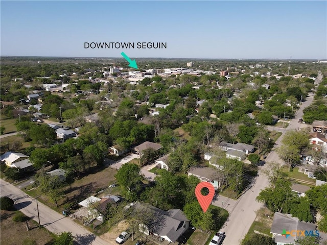 631 E Ireland St, Seguin, TX 78155