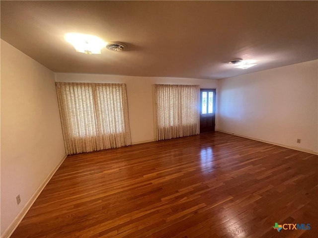 509 W Thomas St, Cuero, TX 77954 - photo 8