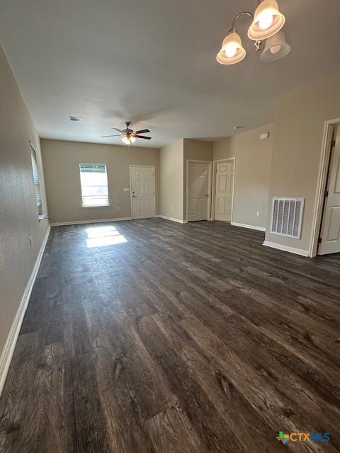 204 Barefield St, Refugio, TX 78377 - photo 3