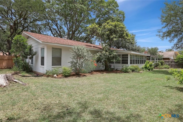 1334 Carnation Ln, New Braunfels, TX 78130 - view of front of house with a sunroom