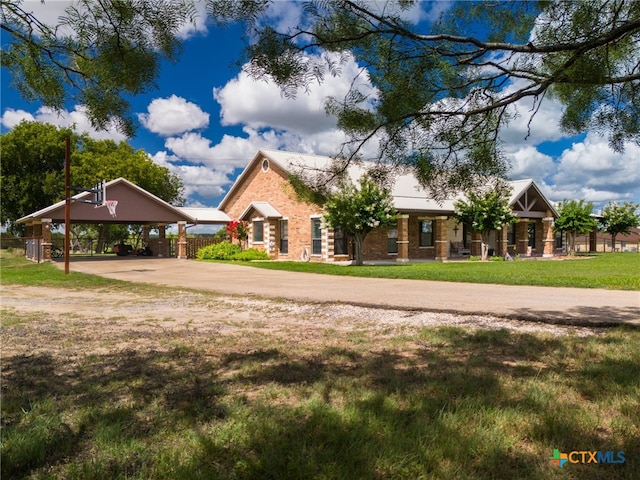 view of front of home