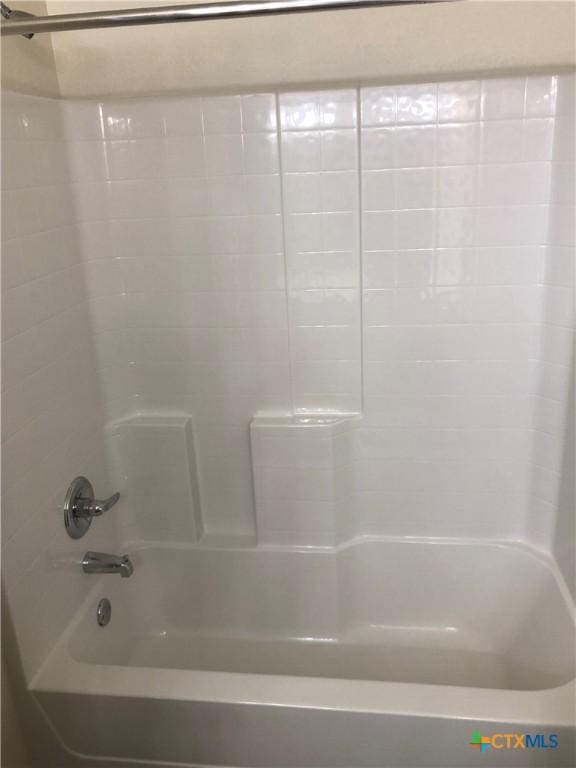 full bath with shower / bath combination