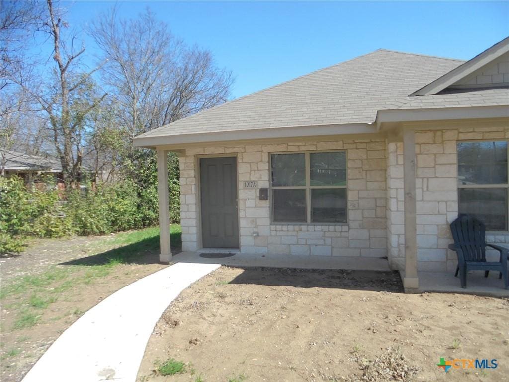 1017 S Main St, Temple, TX 76504 - photo 1