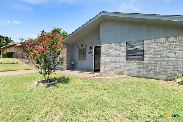 502 Geri Dr, Copperas Cove, TX 76522 - view of front of house featuring brick siding