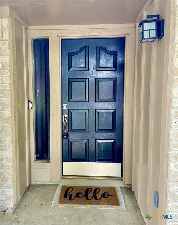 507 Santa Fe, Victoria, TX 77904 - entrance to property