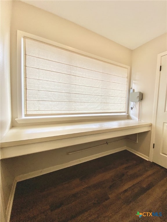 507 Santa Fe, Victoria, TX 77904 - interior space with wood finished floors and baseboards