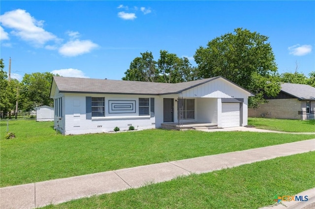 716 S 3rd St, Copperas Cove, TX 76522 - single story home with a garage, a front yard, and driveway