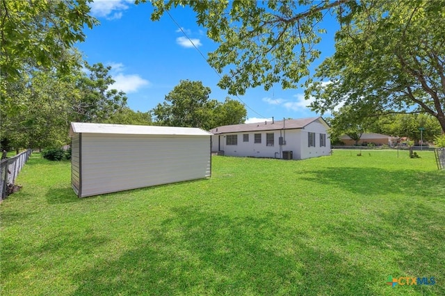 716 S 3rd St, Copperas Cove, TX 76522 - view of yard featuring a shed