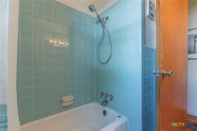 1105 E Robertson Ave, Copperas Cove, TX 76522 - full bathroom with tub / shower combination