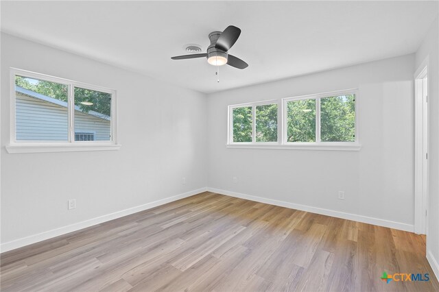 711 Santa Rosa Dr, Killeen, TX 76541 - empty room with light wood finished floors and ceiling fan