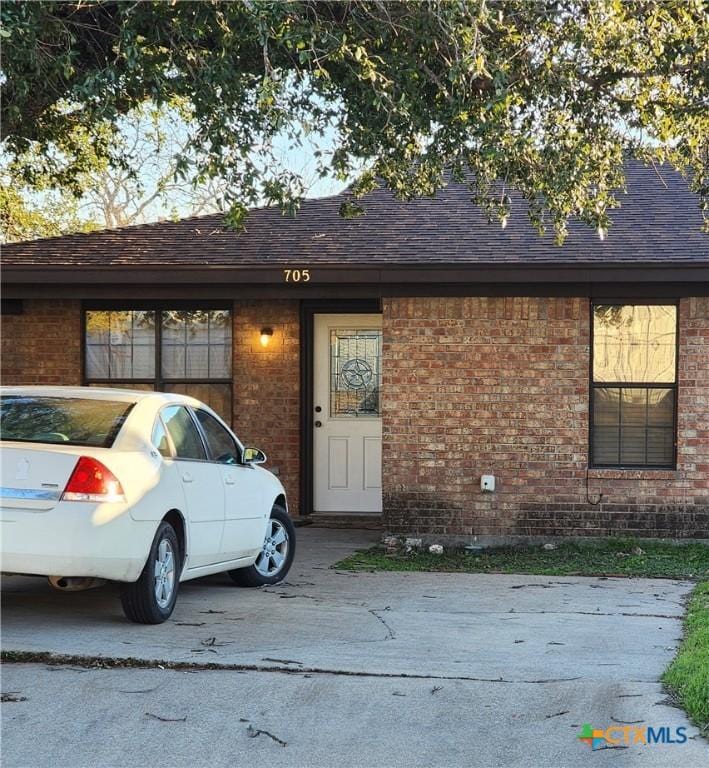 705/707 S Main St, Lampasas, TX 76550 - photo 1