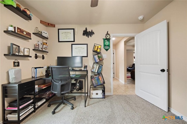 6105 Dorado Dr, Killeen, TX 76542 - carpeted office space with tile patterned floors and baseboards