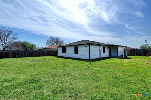 2703 Casey Dr, Killeen, TX 76543 - view of side of home
