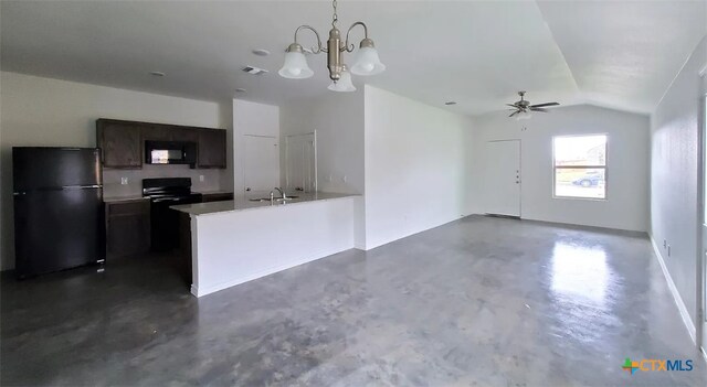 kitchen featuring a center island with sink, sink, black appliances, ceiling fan with notable chandelier, and lofted ceiling