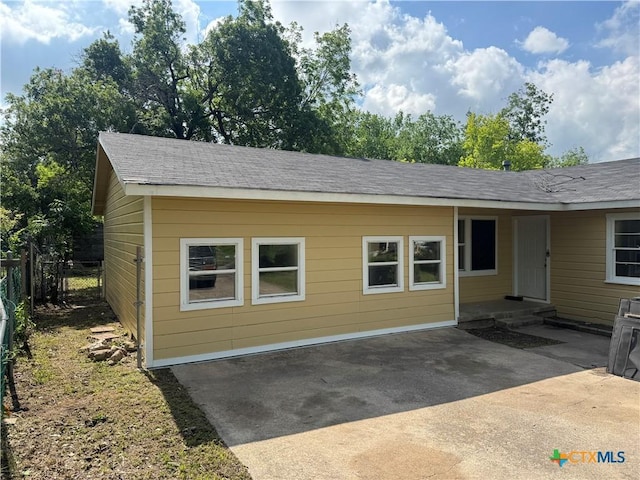 1315 S 51st St, Temple, TX 76504 - back of house featuring fence and a patio area