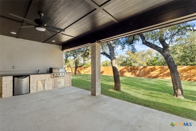 4121 Turning Leaf Dr, Nolanville, TX 76559 - view of patio featuring area for grilling, a ceiling fan, and a sink