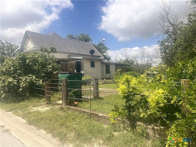 307 N 8th St, Lometa, TX 76853 - photo 3