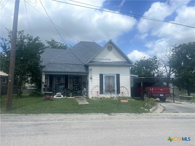 307 N 8th St, Lometa, TX 76853 - photo 1