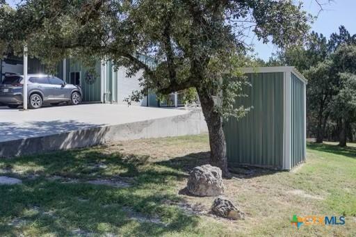162 Canyon Crk, Canyon Lake, TX 78133 - view of yard
