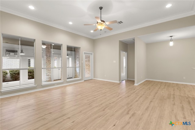 unfurnished living room with light wood finished floors, a ceiling fan, baseboards, recessed lighting, and visible vents