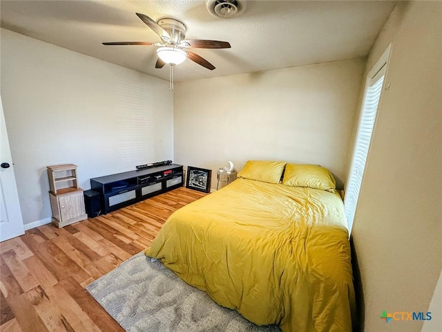 1802 Plantation Rd, Victoria, TX 77904 - bedroom featuring light wood-style floors and ceiling fan