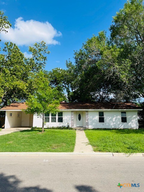 616 Conway Dr, San Marcos, TX 78666 - photo 1
