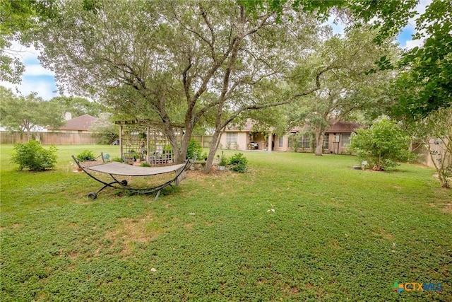 4 Longview Dr, Victoria, TX 77904 - view of yard
