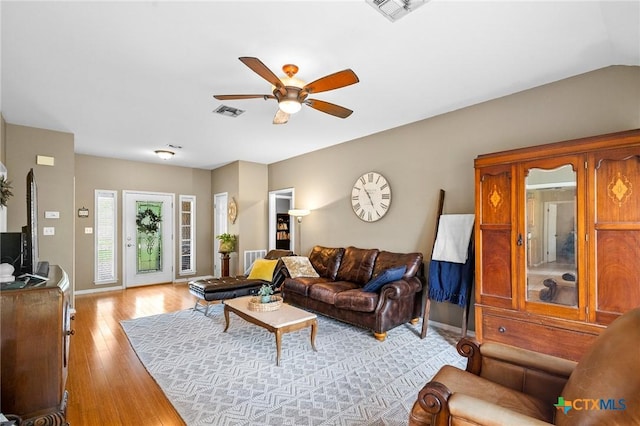 4 Longview Dr, Victoria, TX 77904 - living room with ceiling fan, light wood-style flooring, and baseboards