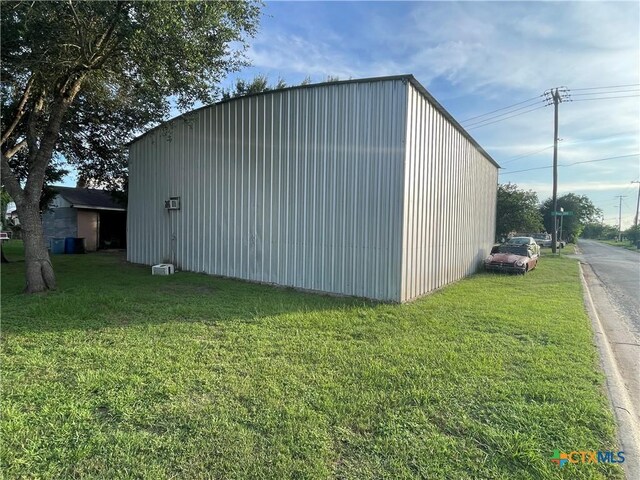 505 Pearl St, Cuero, TX 77954 - photo 22