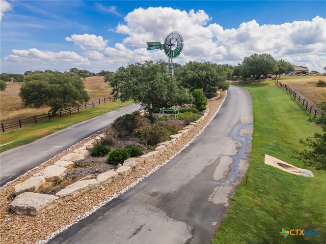 Listing photo 2 for 141 N Lon Price, Blanco TX 78606