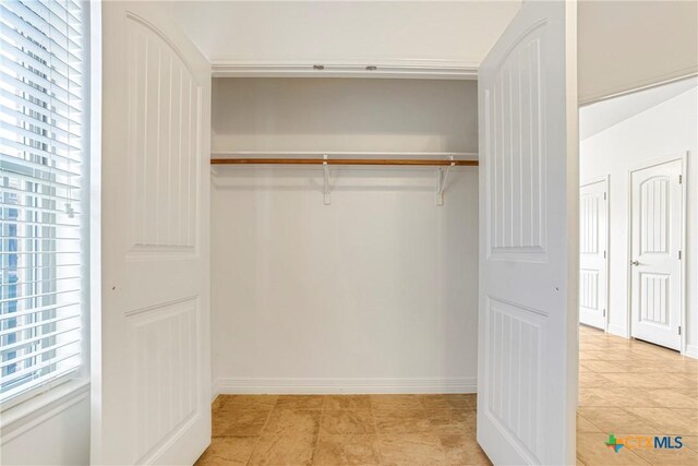 1121 Swanflower Ln, Temple, TX 76502 - view of closet