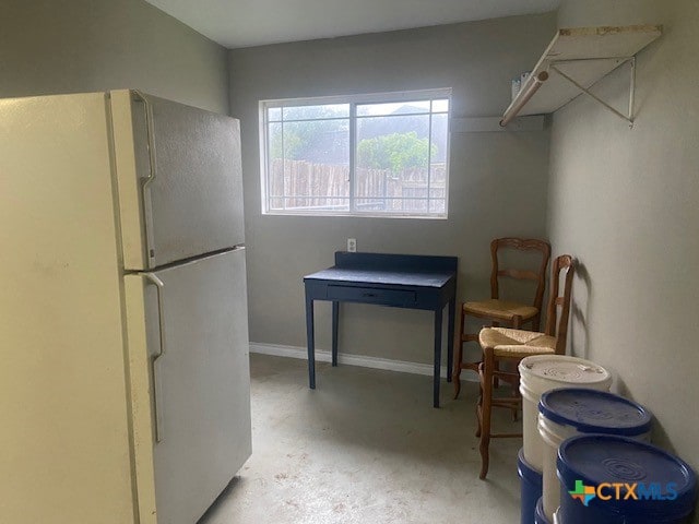 233 Thomas Dr, Martindale, TX 78655 - interior space