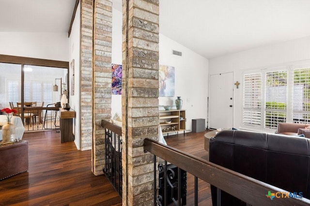 5006 Las Campanas St, San Antonio, TX 78233 - living area featuring wood finished floors and vaulted ceiling