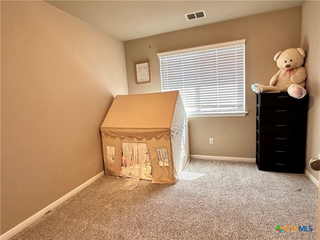 unfurnished bedroom featuring carpet flooring