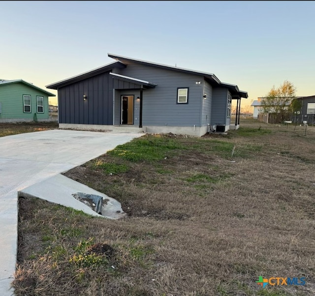 view of front of home with central AC