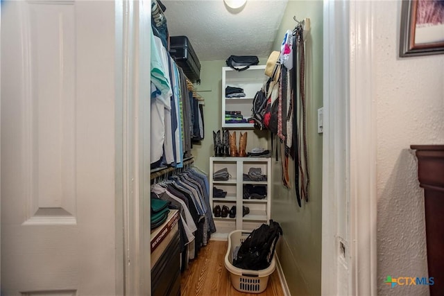 40 Sailfish Lndg, Port Lavaca, TX 77979 - walk in closet featuring wood finished floors
