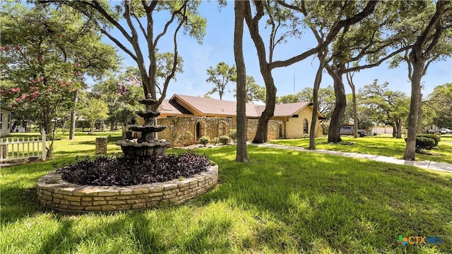 162 Lone Oak St, Seguin, TX 78155 - view of yard