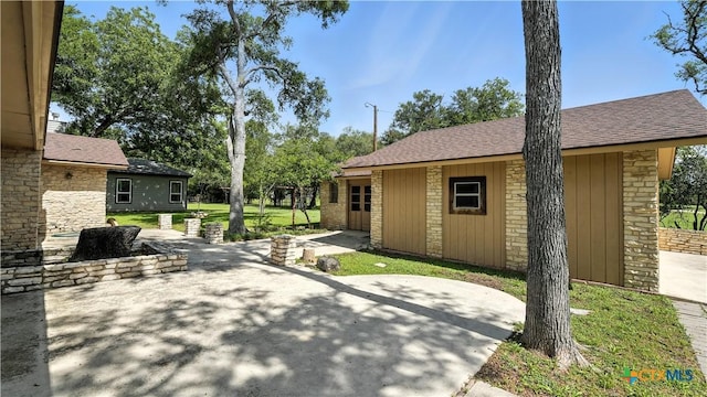 162 Lone Oak St, Seguin, TX 78155 - view of patio
