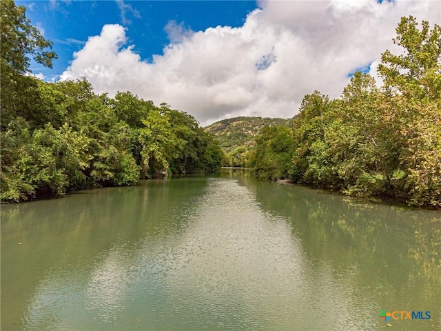 701 Cambridge Dr, New Braunfels, TX 78132