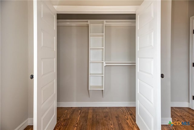 193 Powderhorn Ln, Port Lavaca, TX 77979 - view of closet