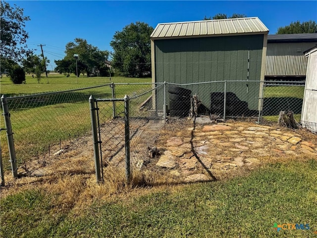 221 Oleander Ave, Tivoli, TX 77990 - photo 40
